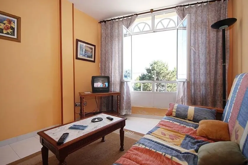 102119 Apartment in Muros - Image 1
