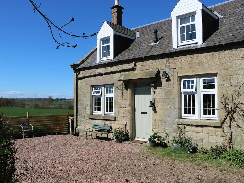 Sawers Rest - Image 1