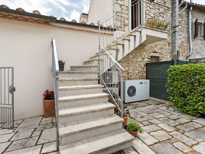 Appealing Holiday Home in Saturnia With Garden - Image 1