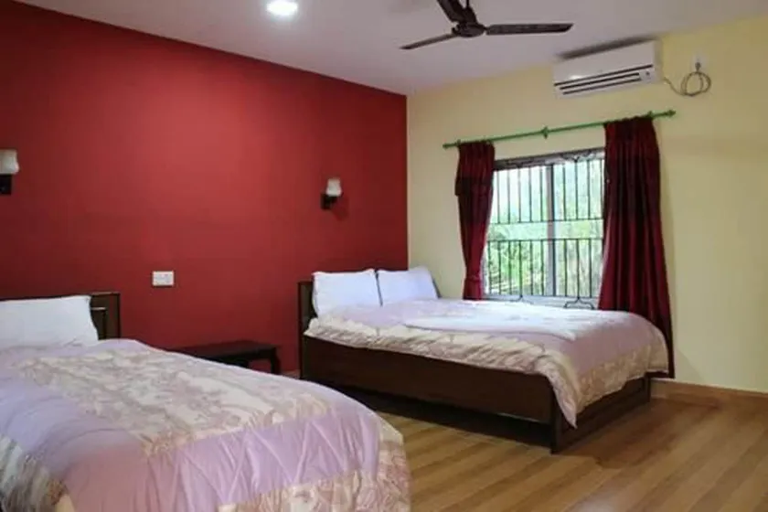 Chitwan Safari Camp & Lodge - Image 1