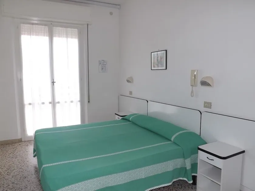 Hotel Domiziana - Image 1