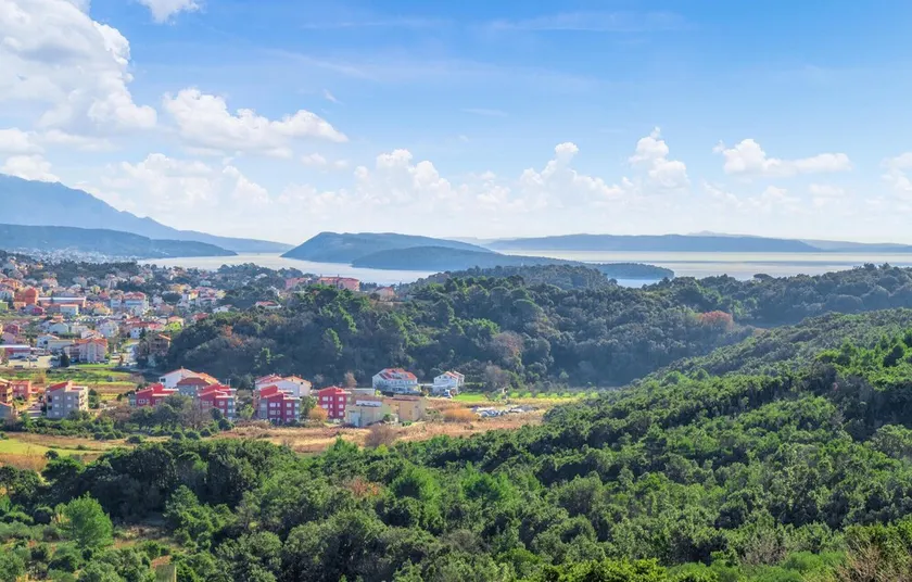 Stunning Home in Rab With Wifi and 3 Bedrooms - Image 1