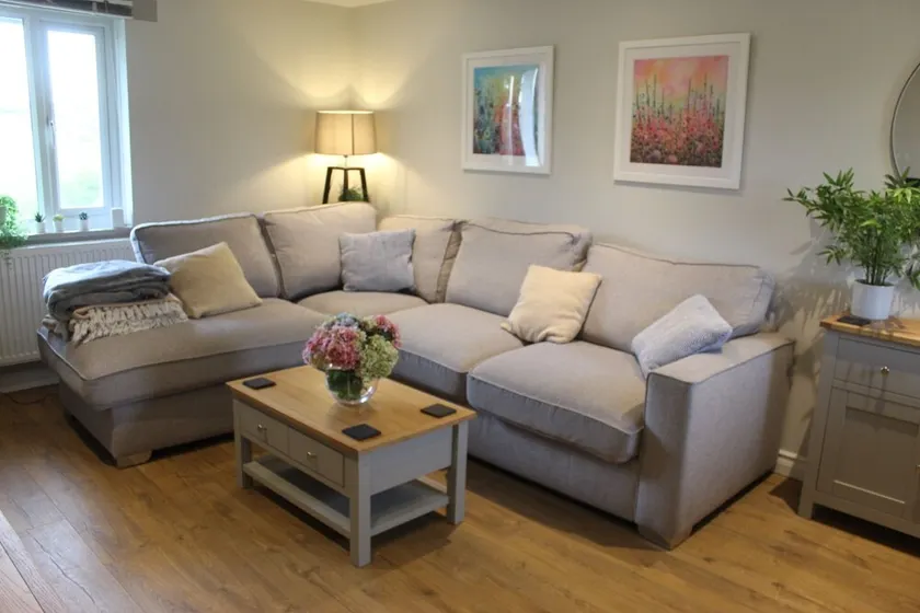 Stunning 3-bed Cottage Near Totnes South Devon - Image 1