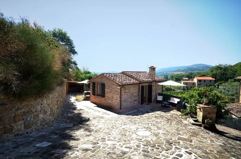 La Casina Toscana - Image 1