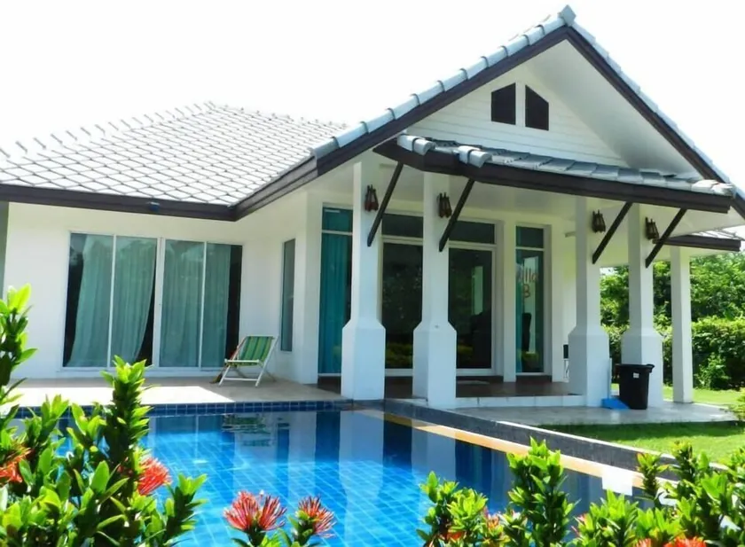 Cha-am Pool Villa - Image 1