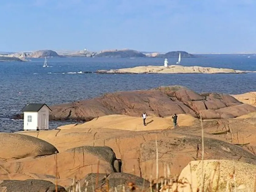4 person holiday home in LYSEKIL-By Traum - Image 1