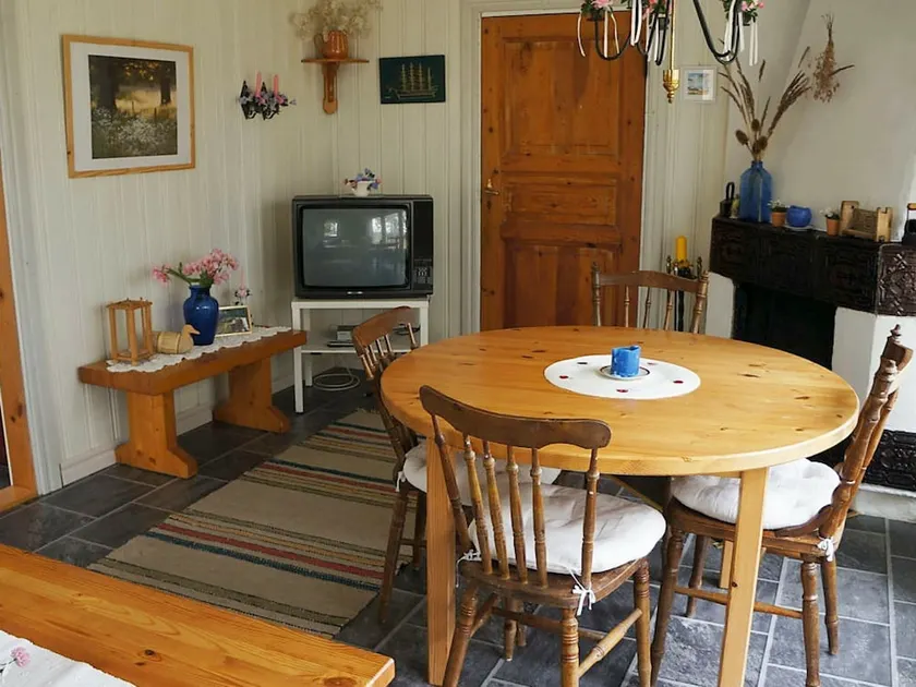 4 Person Holiday Home in Valdemarsvik - Image 1