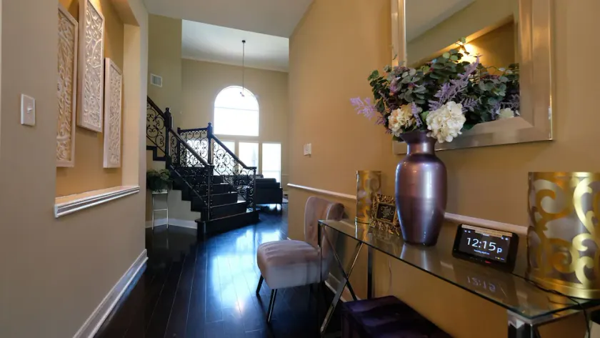 5Bdrm 3.5Bath 12Beds - HOME BIG AS TEXAS - Image 1