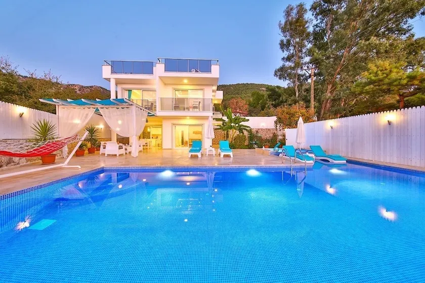 Villa Gunbatimi - Image 1