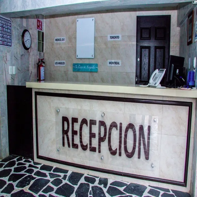 HM Hotel Marian - Image 1