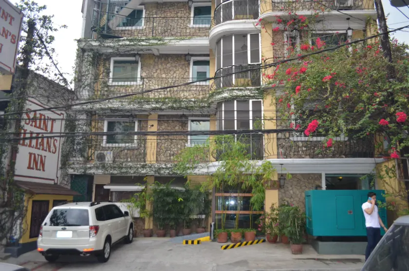 Saint Illians Inn - Image 1