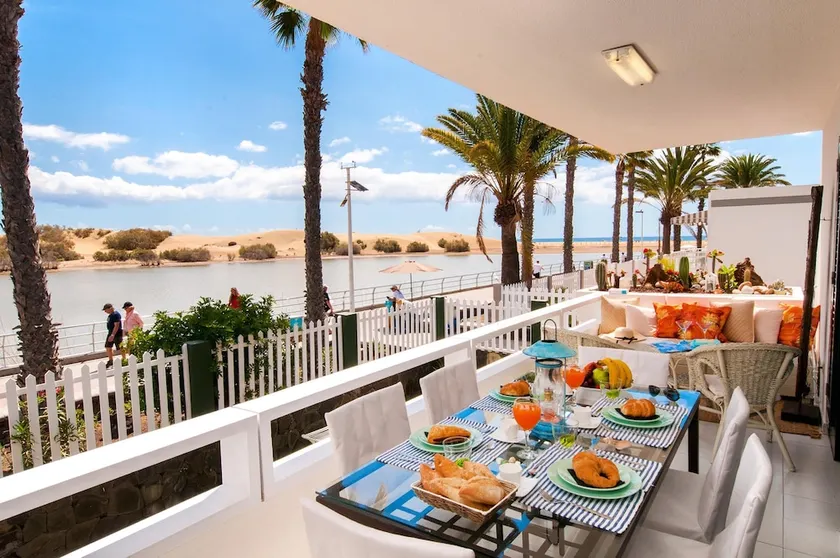 Maspalomas Beach Front Apartment Ref. AB - Image 1