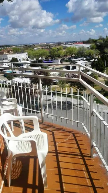 Central apartment 20 minutes from Madrid with wifi - Image 1