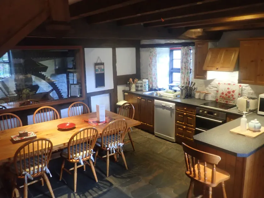 Beautiful 15th Century Watermill - Lovely Location - Image 1