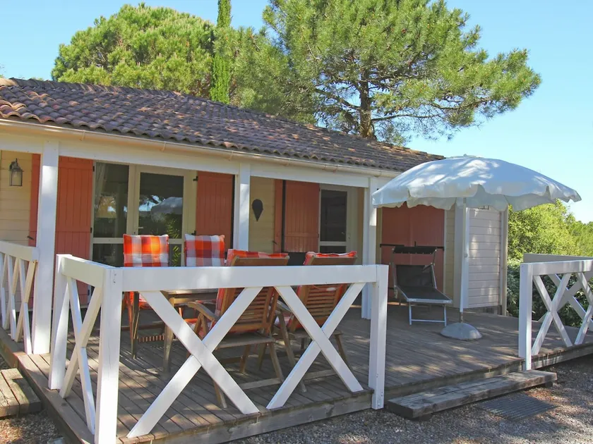 Quiet Holiday Home in Gassin by the Beach - Image 1