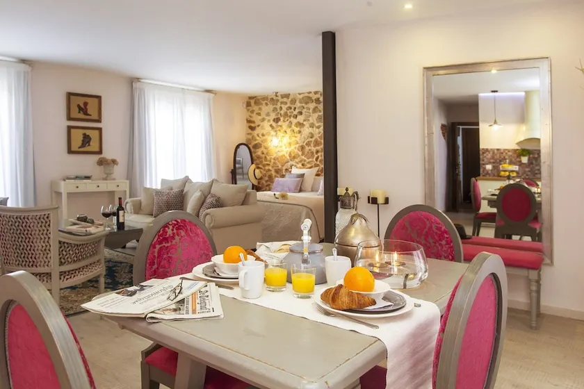 Total Marbella Suites - Image 1
