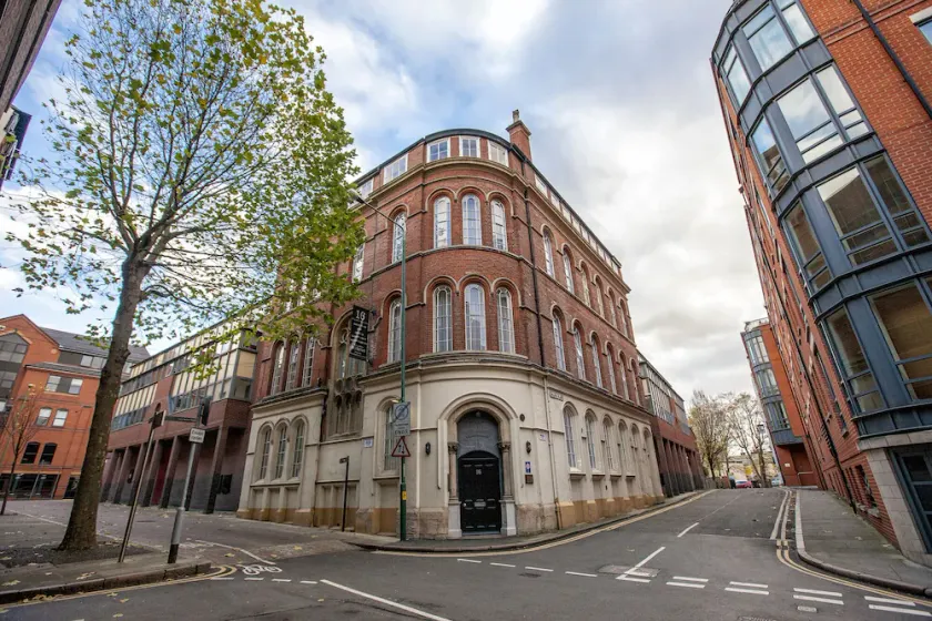 16 Pilcher Gate - Image 1