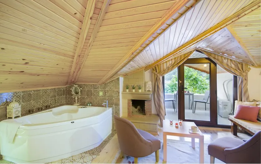 Agva Piazza Otel - Image 1