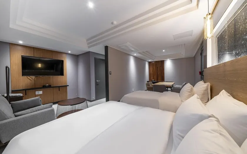 Gangnam Amare Hotel - Image 1