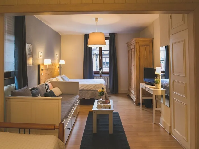 Chez Laurence - Image 1