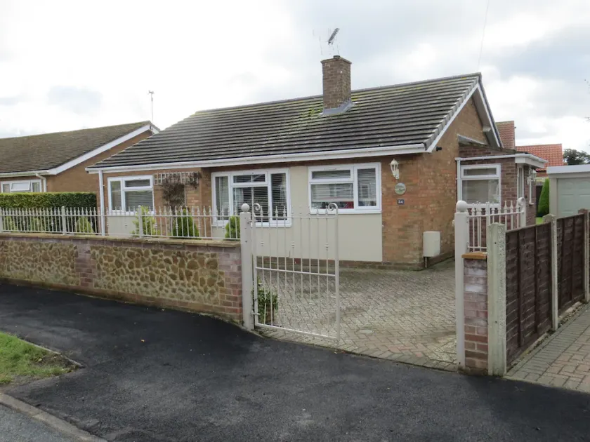 Tabusintac......lovely 2 Bedroom Bungalow - Image 1