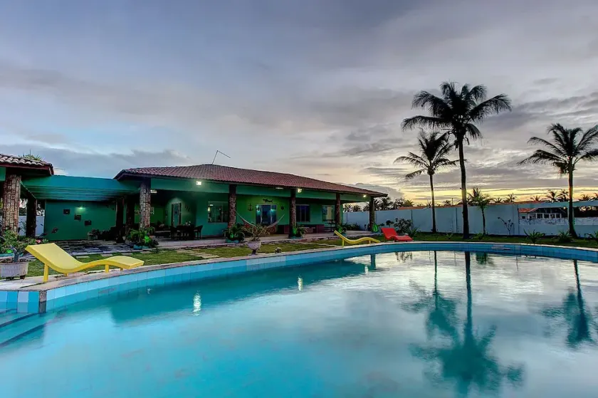 Casa na Praia da Caponga por Carpediem - Image 1