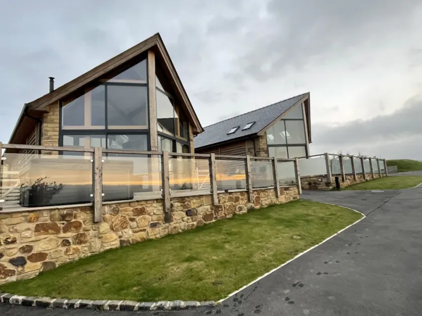 Pendle View by Valley View Lodges Longridge - Image 1