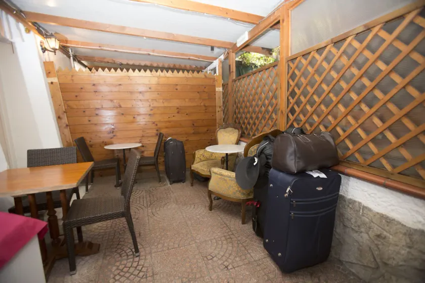 Gaudi Guesthouse - Image 1
