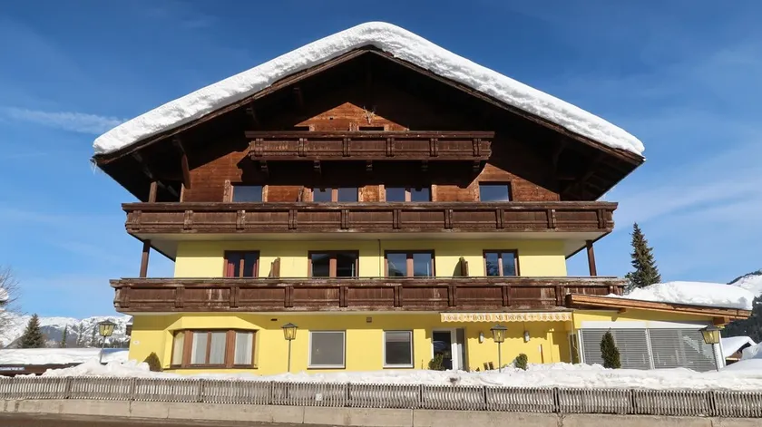 Hotel Metropol - Image 1