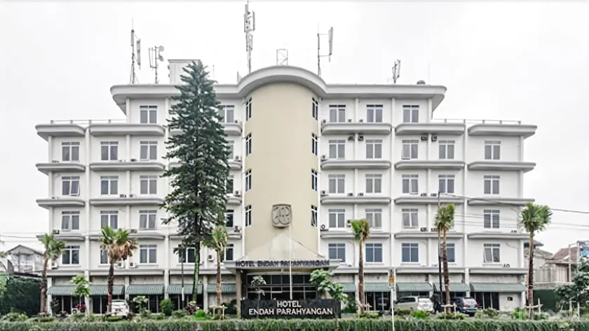 Endah Parahyangan Hotel - Image 1
