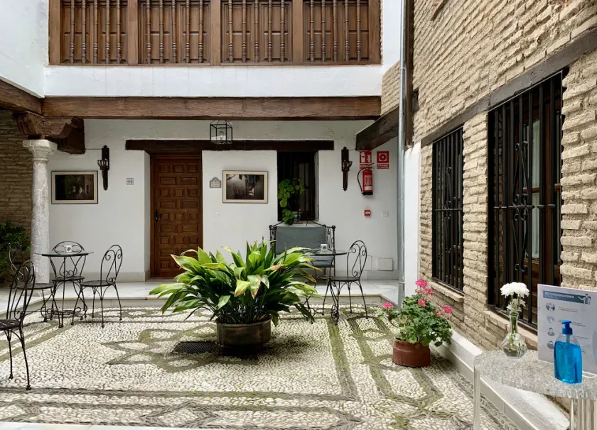 Casa Cuesta del Agua Apartamentos Suites - Image 1