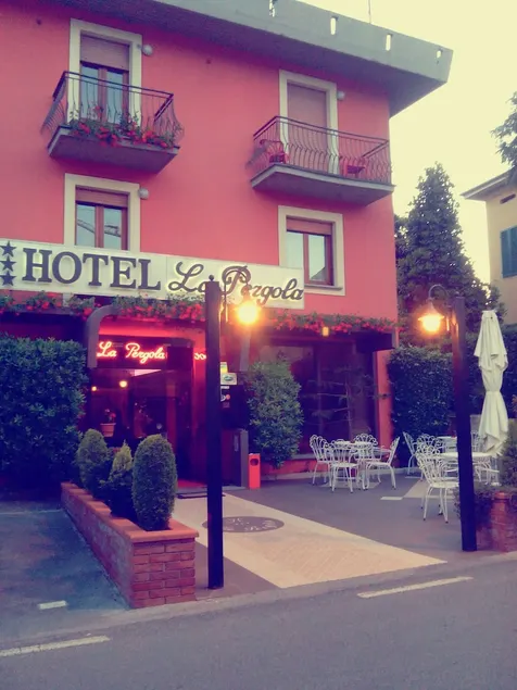Hotel La Pergola - Image 1