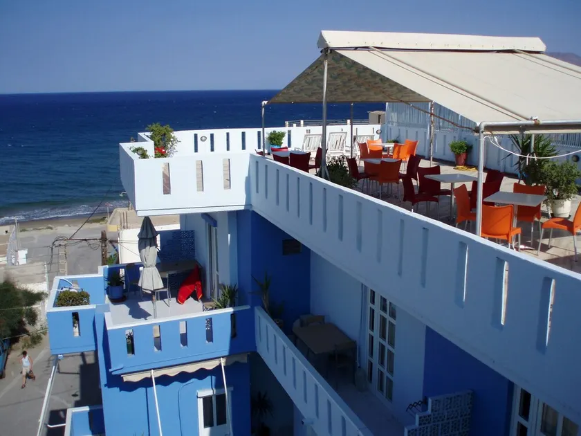 Kostas Rooms & Apartments - Image 1