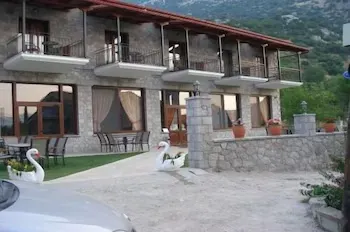 Kastro Lilaias - Image 1