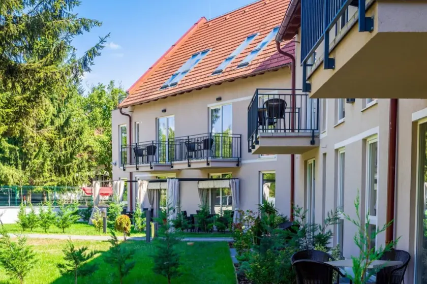 Fresh Hotel Siófok - Image 1