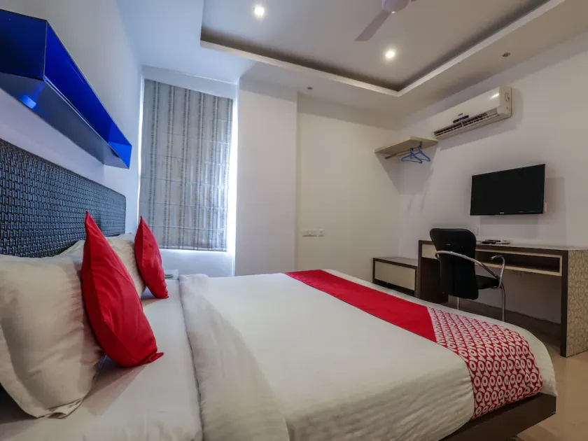 The Conclave Hotel - Image 1