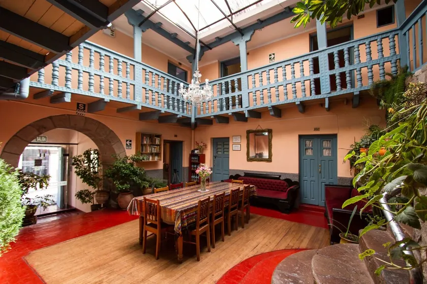 Hostal Suecia B&B - Image 1