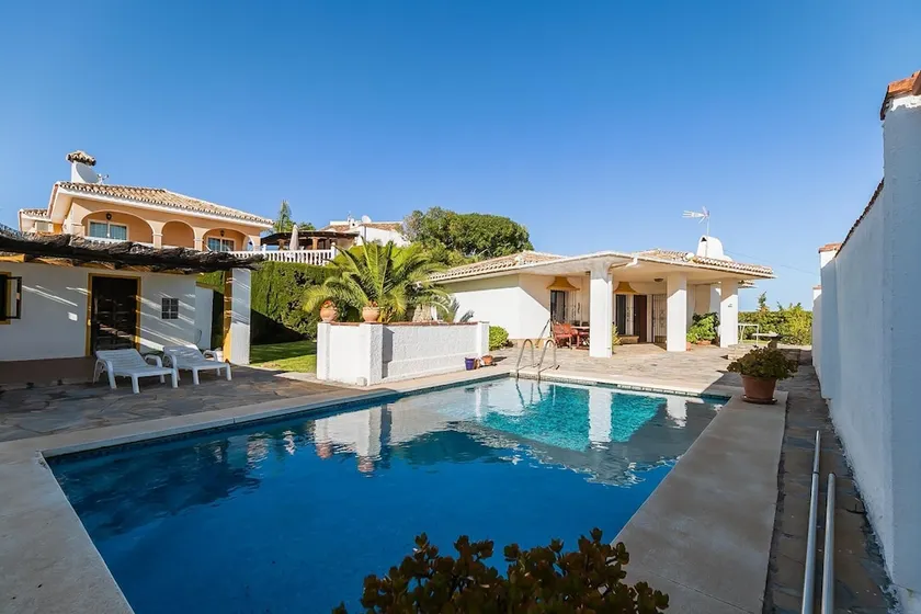 Sur Suites Villa Miranda - Image 1