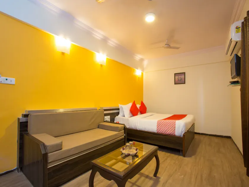 Hotel Suncity - Image 1