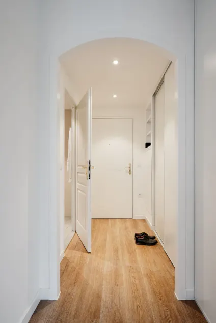 Edgar Suites Chatillon - Image 1