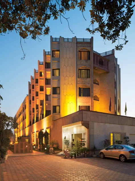Mansingh Palace - Image 1