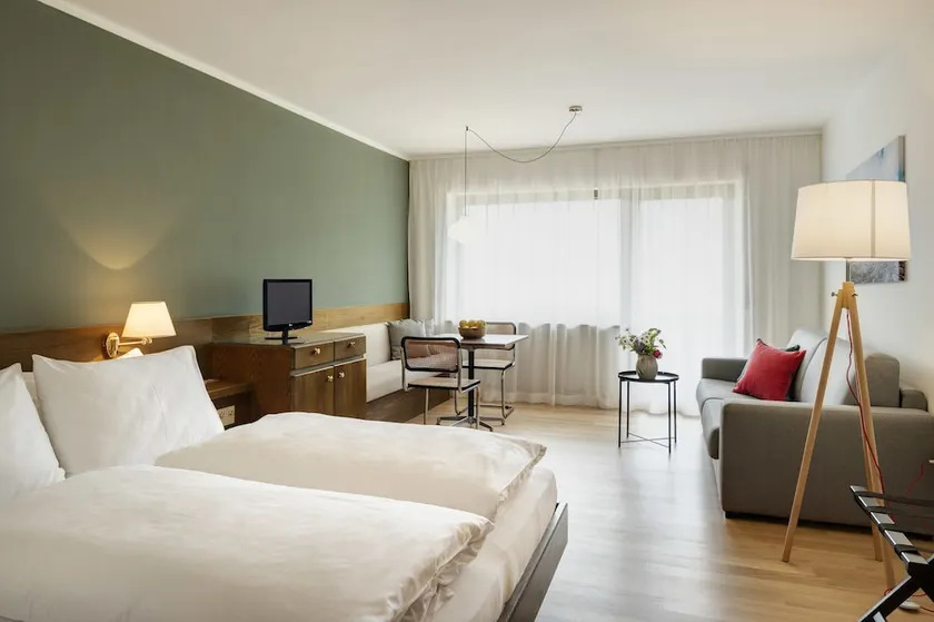 Hotel Paulus - Image 1