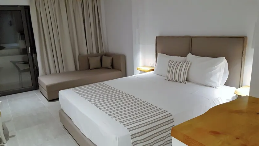 Meliti Hotel - Image 1