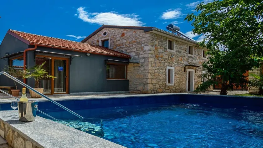 Villa Lucia - Image 1