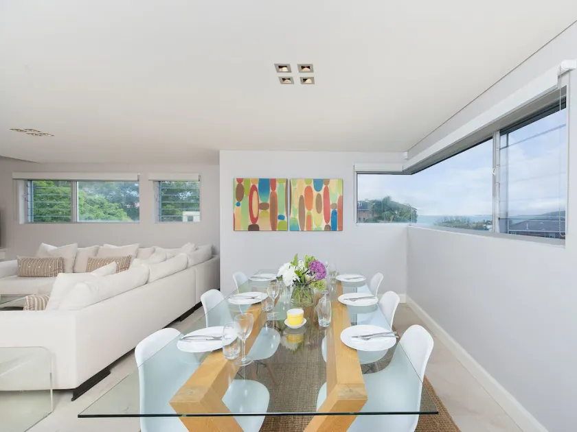 The Penthouse at Little Beach - Image 1