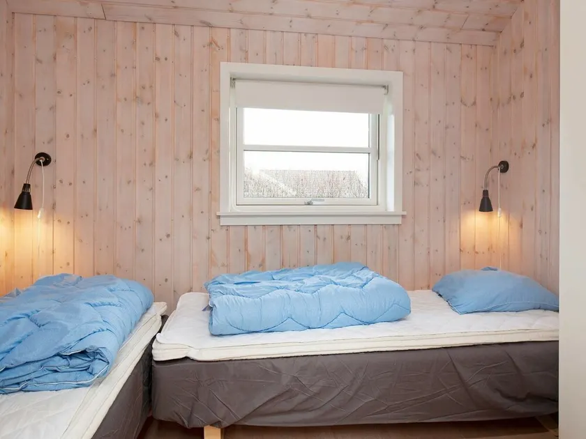 Charming Holiday Home in Væggerløse With Indoor Whirlpool - Image 1