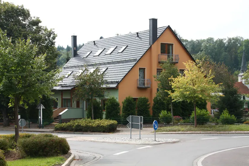 Eli Lenti - Image 1