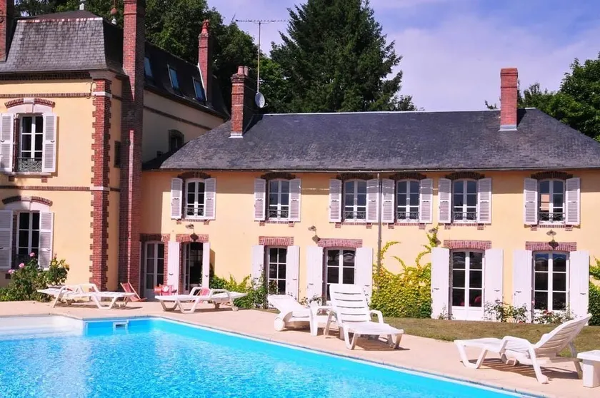 La Maison Des Pimolles - Image 1