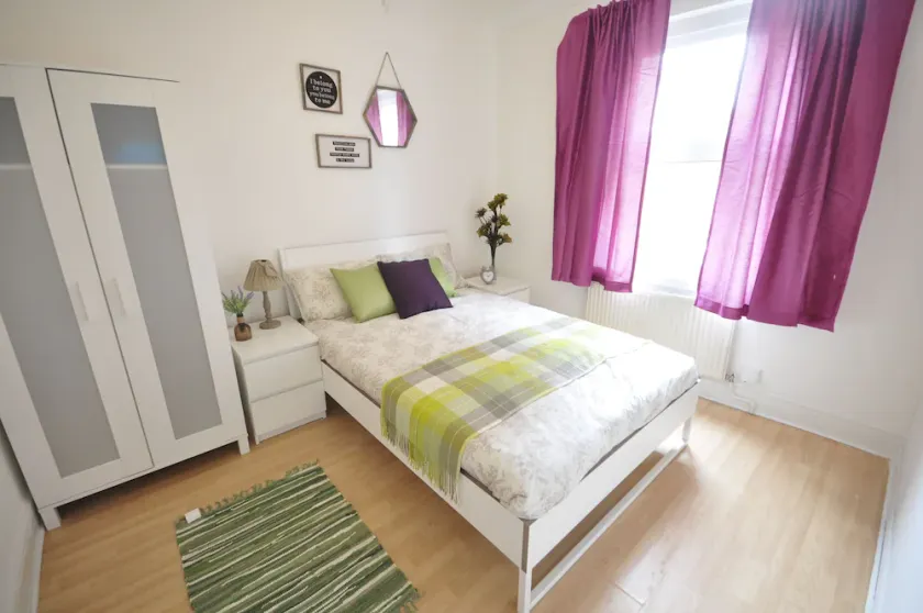 Old Nichol Guest Apartment - Image 1