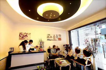 City Hotel - Image 1